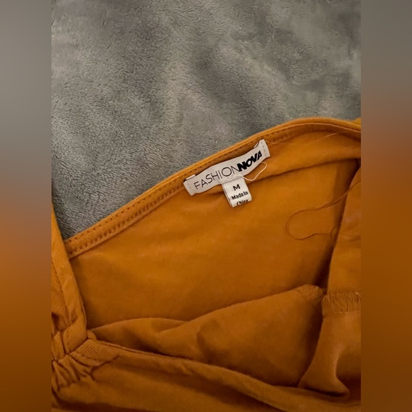 2 bodycon dresses - Picture 5 of 6